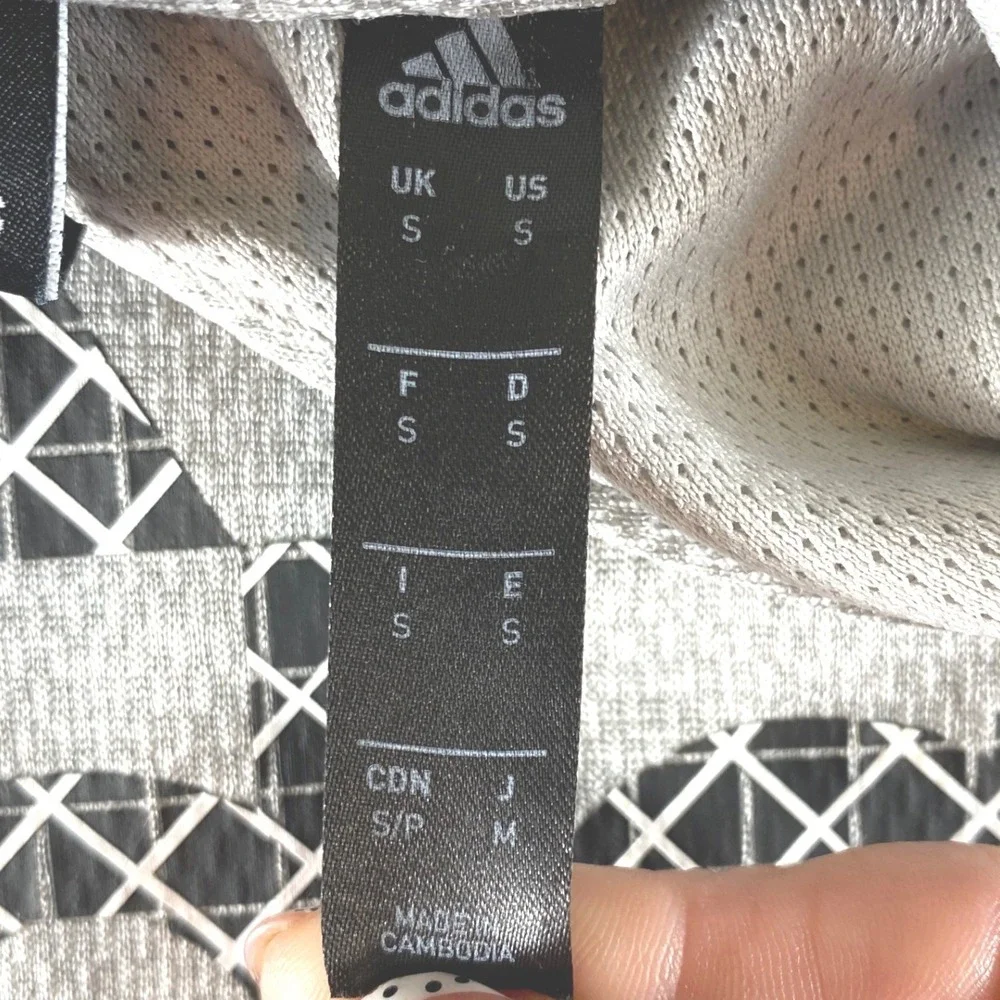 Adidas Hoodie Men Small Gray Graphic Logo Sweater Sport Pullover Long‎ Sleeve